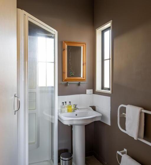 חדר סטנדרט עם מיטת קינג, Criffel Peak View Bed And Breakfast