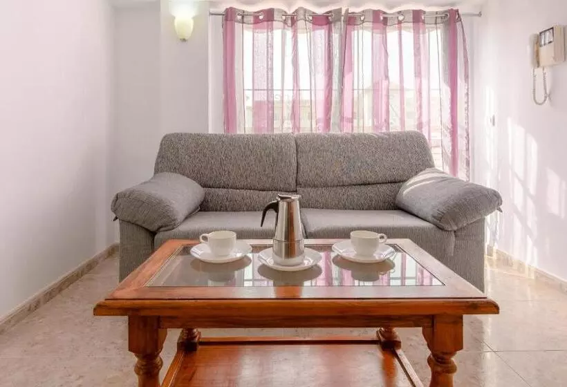 1 Schlafzimmer Apartment mit Terrasse, Hostal Luna De Nerja
