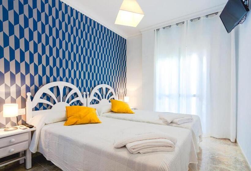 غرفة قياسية, Hostal Luna De Nerja