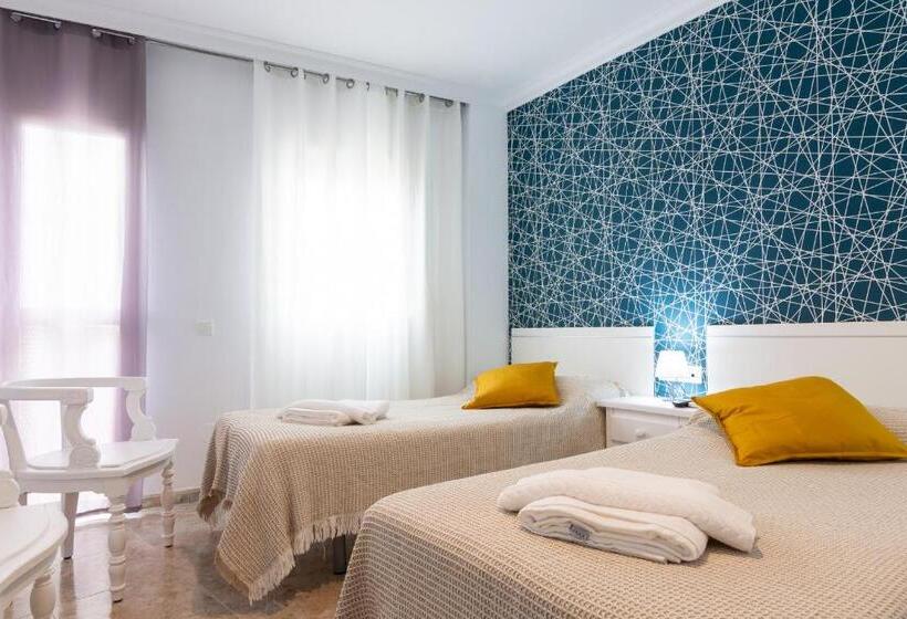 غرفة قياسية, Hostal Luna De Nerja