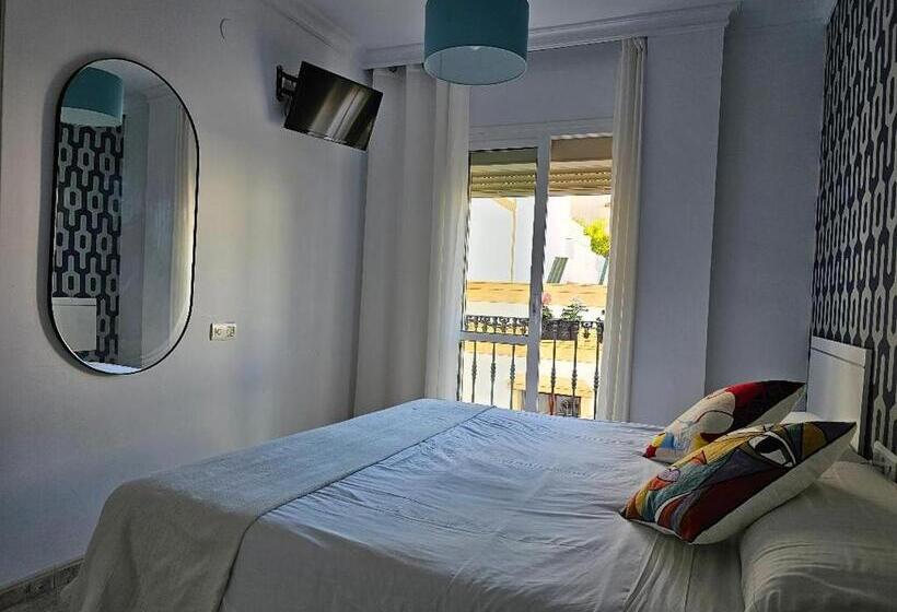 스탠다드 룸, Hostal Luna De Nerja