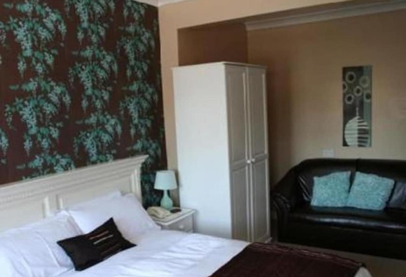 Семейный Номер, Beverley Inn &