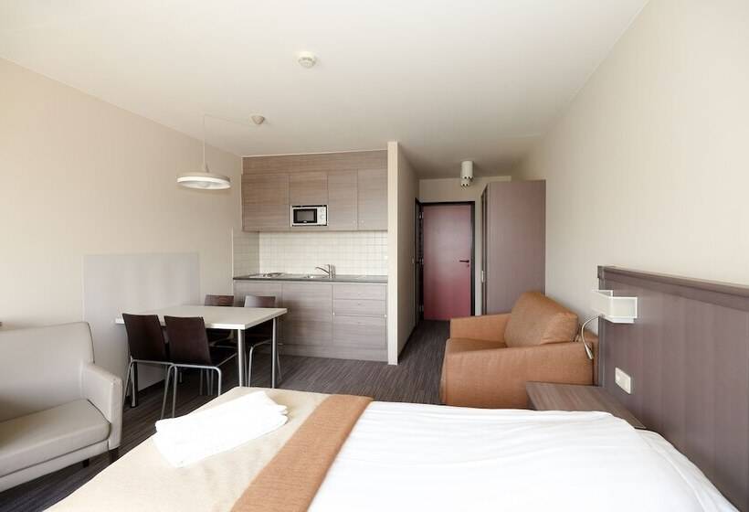 إستوديو قياسى, Corsendonk Duinse Polders