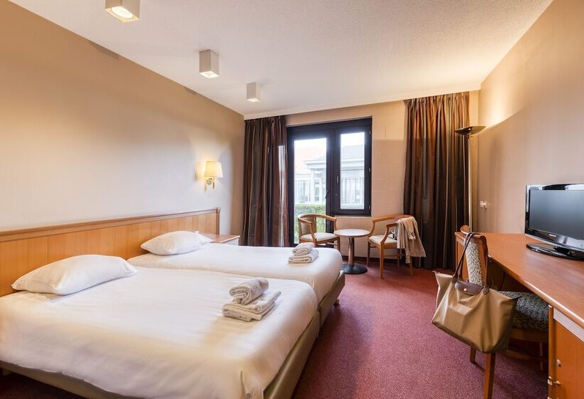 غرفة قياسية, Corsendonk Duinse Polders