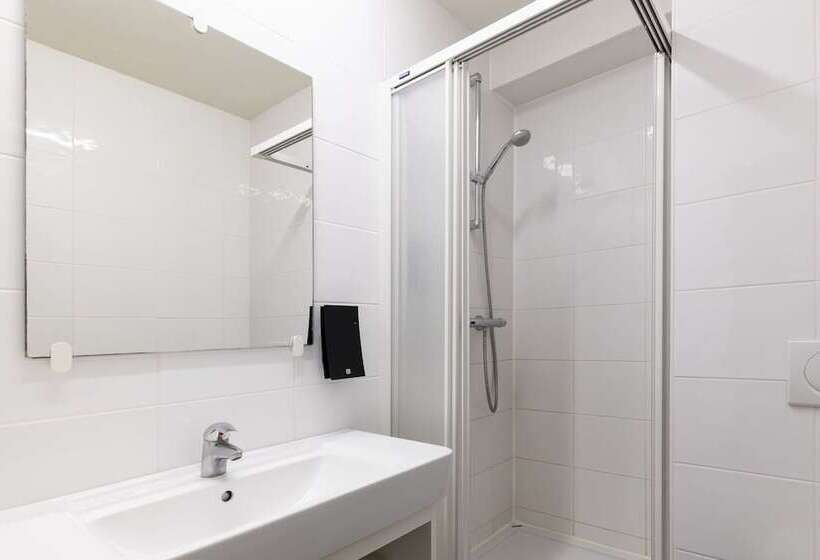 غرفة قياسية رباعية, Corsendonk Duinse Polders