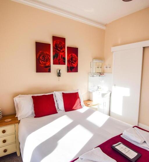 غرفة عائلية, Eastbourne Reymar