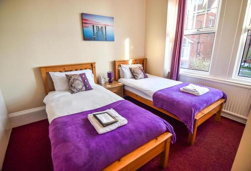 غرفة قياسية, Eastbourne Reymar