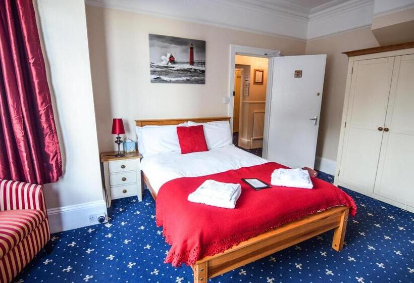 غرفة قياسية مطلّة علي البحر, Eastbourne Reymar