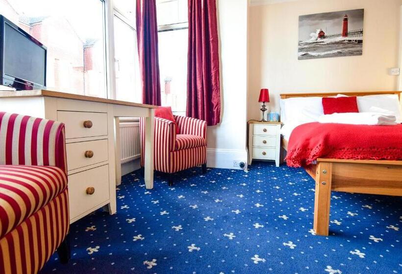 غرفة قياسية مطلّة علي البحر, Eastbourne Reymar