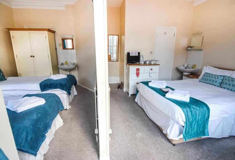 غرفة عائلية, Eastbourne Reymar