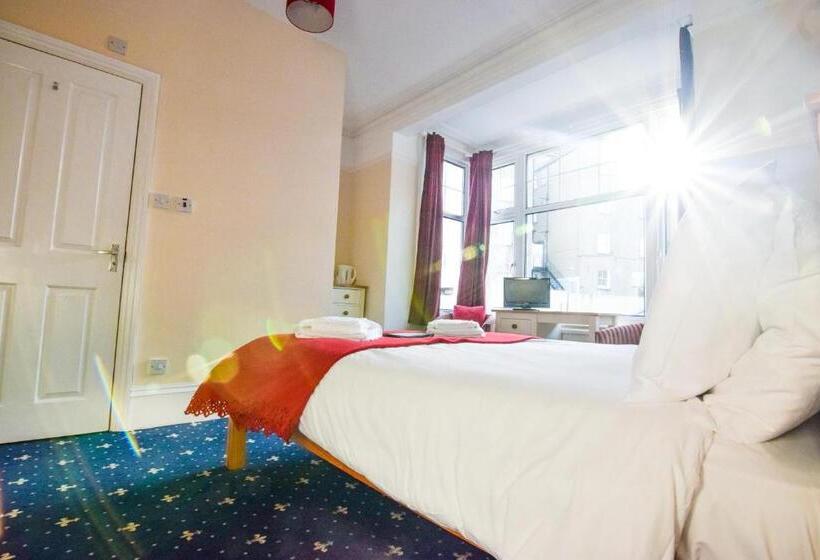 غرفة قياسية مطلّة علي البحر, Eastbourne Reymar