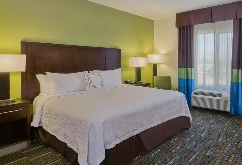 キングサイズベッドのスタンダードルーム, Fairfield Inn & Suites Riverside Corona/norco