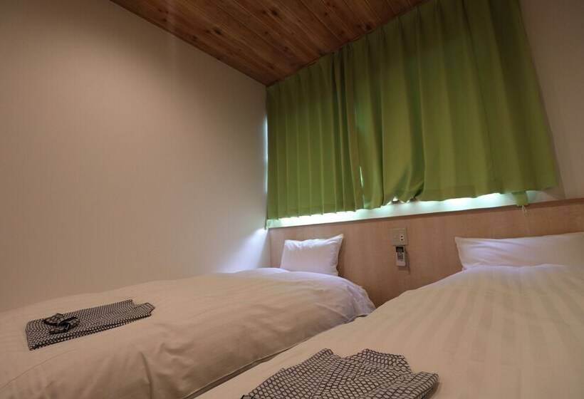 Номер Стандарт, Hiroshima Peace Hotel   Hostel