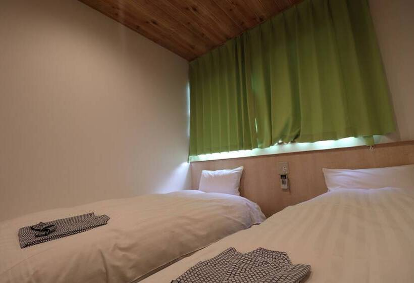 Номер Стандарт, Hiroshima Peace Hotel   Hostel