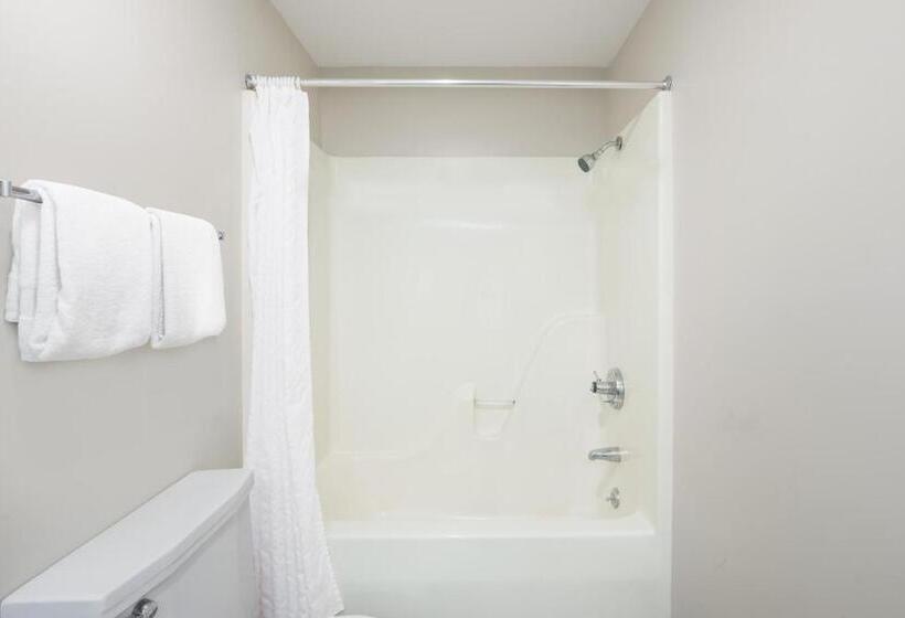 جناح ديلوكس, Knights Inn Jacksonville