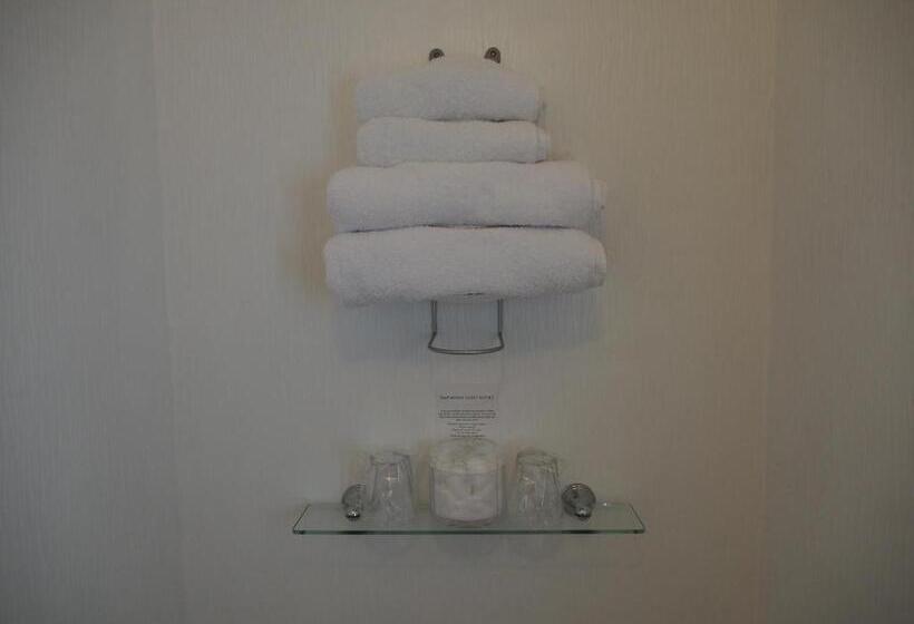 اتاق استاندارد, Montfort Cottage Guest House