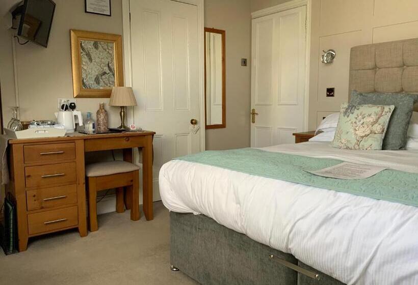 اتاق لوکس با تخت بزرگ, Montfort Cottage Guest House