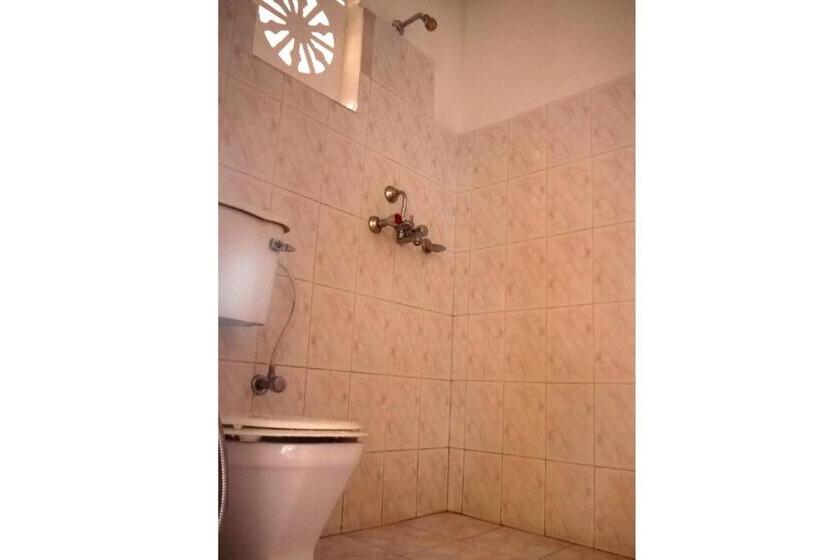 اتاق لوکس, Peace Dragon Lodge