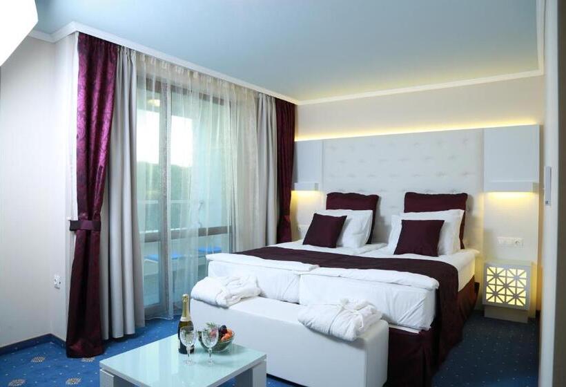 غرفة قياسية مزوَّدة بشُرفة, Perla Royal Hotel   All Inclusive