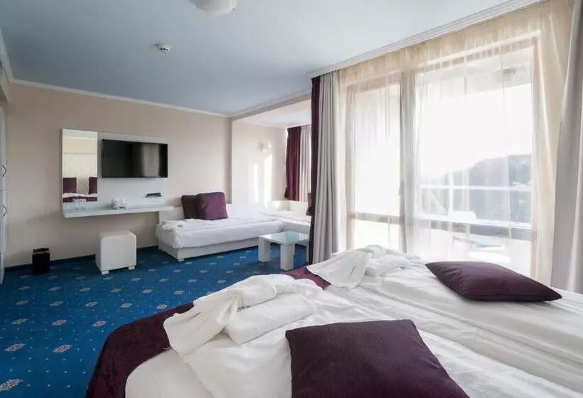 バルコニー付きスタンダードルーム, Perla Royal Hotel   All Inclusive