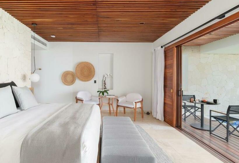 سوییت با چشمانداز دریا, Tago Tulum By G Hotels