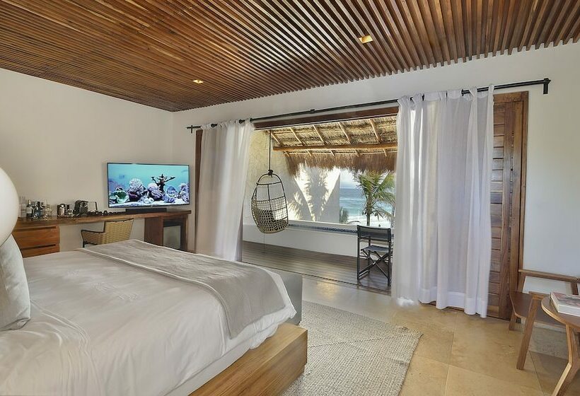 سوییت با چشمانداز دریا, Tago Tulum By G Hotels