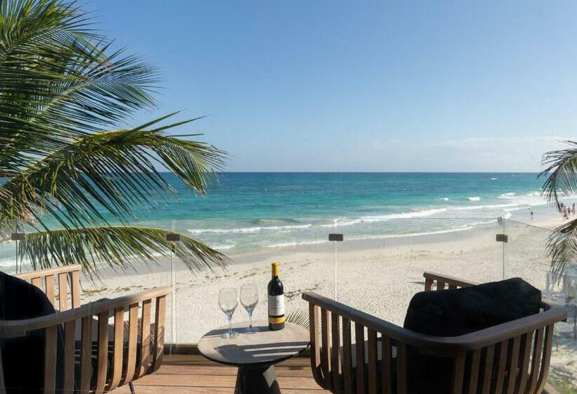 سوئیت مستر با چشمانداز دریا, Tago Tulum By G Hotels