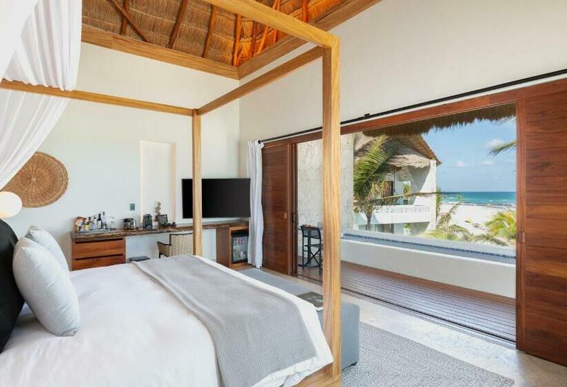 سوئیت مستر با چشمانداز دریا, Tago Tulum By G Hotels