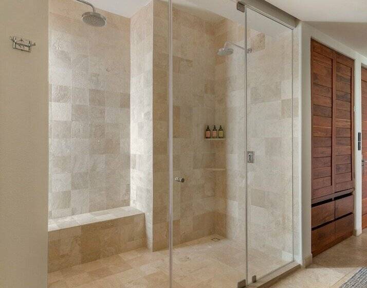 سوئیت مستر با چشمانداز دریا, Tago Tulum By G Hotels