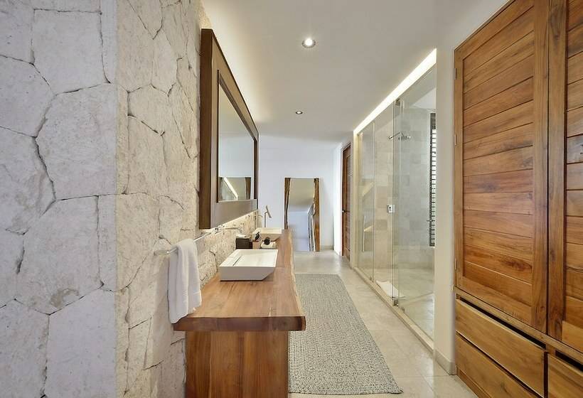 سوئیت مستر با چشمانداز دریا, Tago Tulum By G Hotels