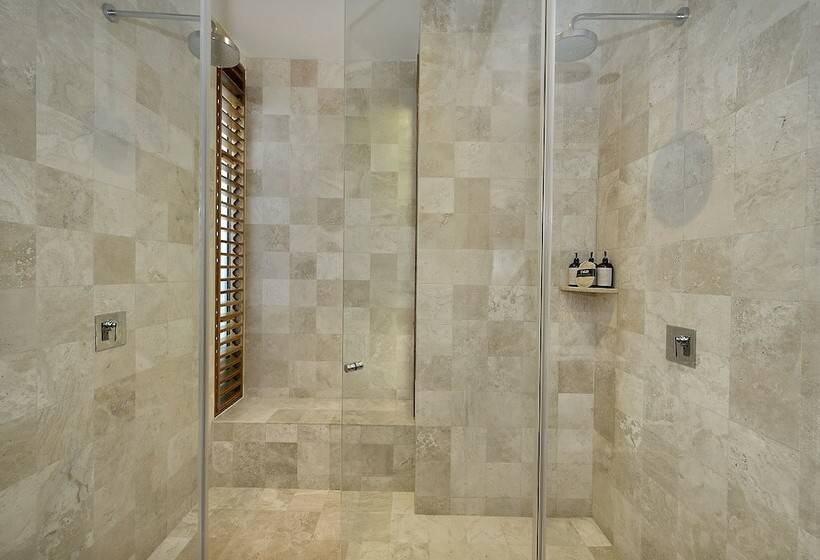 سوئیت مستر با چشمانداز دریا, Tago Tulum By G Hotels