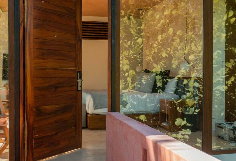 سوییت جونیور, Tago Tulum By G Hotels