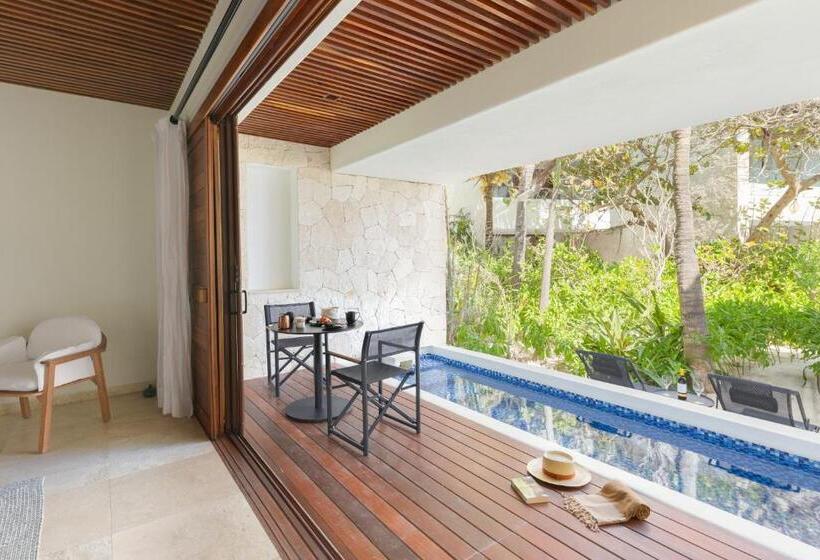 سوئیت با چشمانداز, Tago Tulum By G Hotels