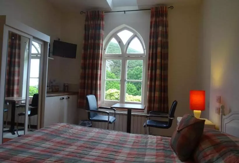 اتاق استاندارد, Undercliff Guest House