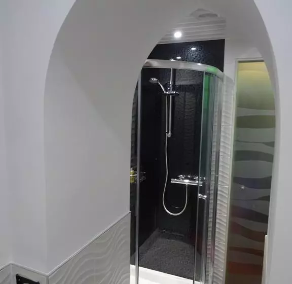 اتاق استاندارد, Undercliff Guest House