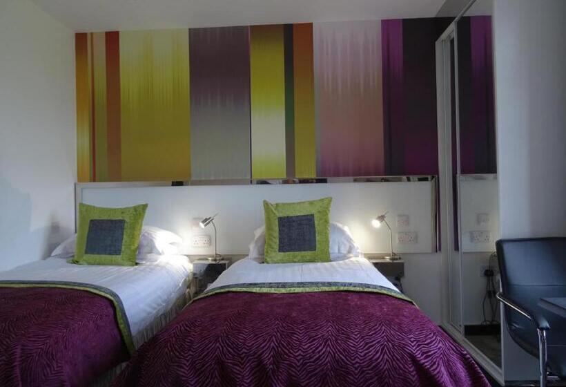 اتاق استاندارد, Undercliff Guest House