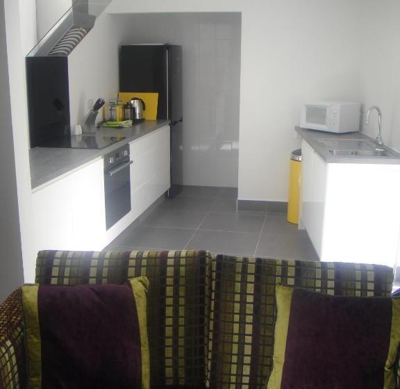 آپارتمان 1 خوابه با چشم‌انداز دریا, Undercliff Guest House