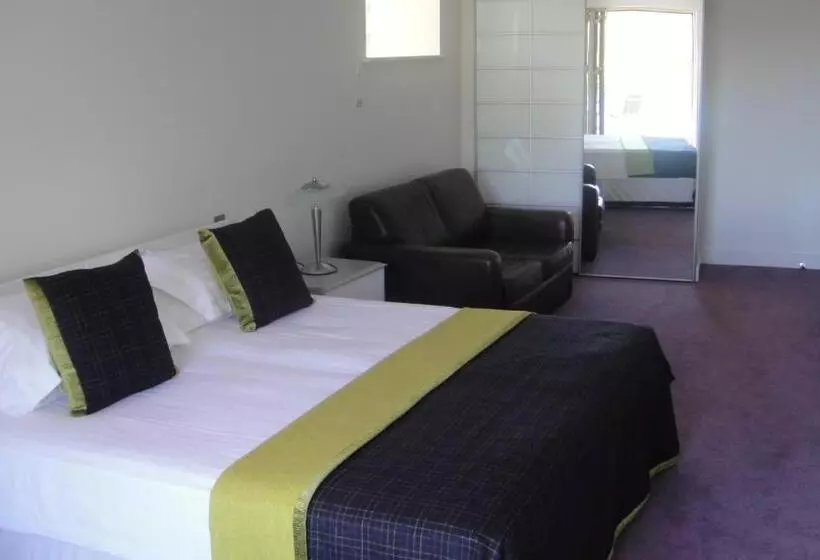 ویلای 1 خوابه با چشم‌انداز دریا, Undercliff Guest House