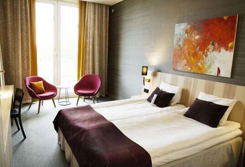 غرفة قياسية, Von Kraemer