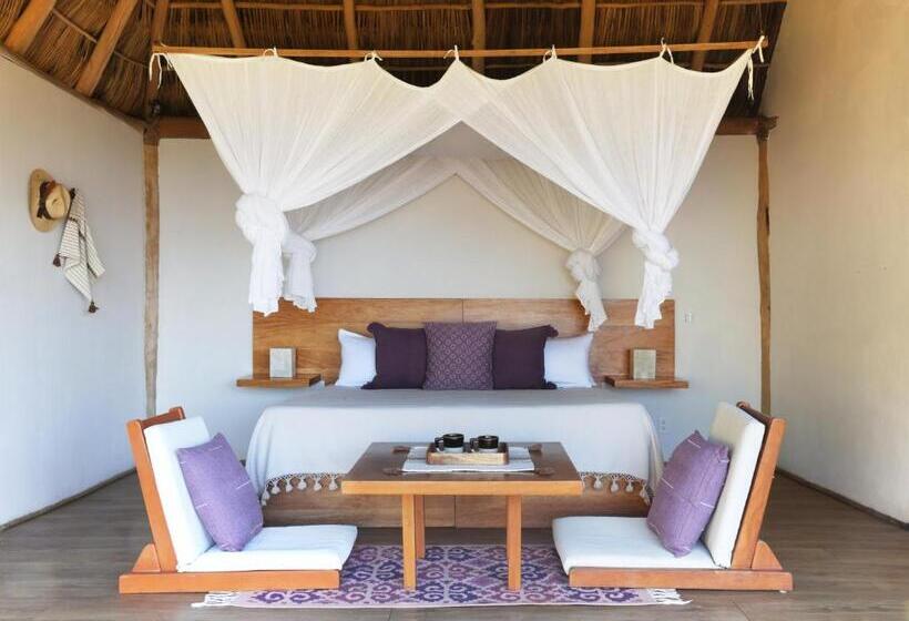 מיטת קינג בסוויטה, Xinalani Retreat Mexico