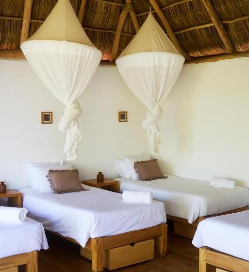 מיטה בחדר משותף, Xinalani Retreat Mexico