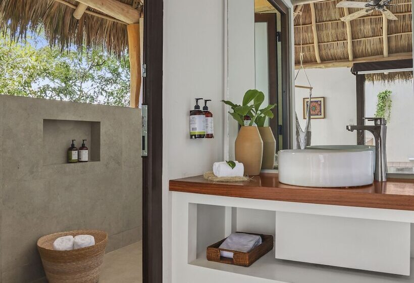 סוויטת דלוקס נוף לים, Xinalani Retreat Mexico