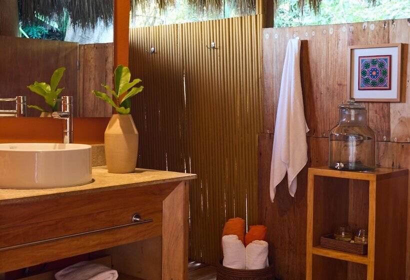 מיטה בחדר משותף, Xinalani Retreat Mexico