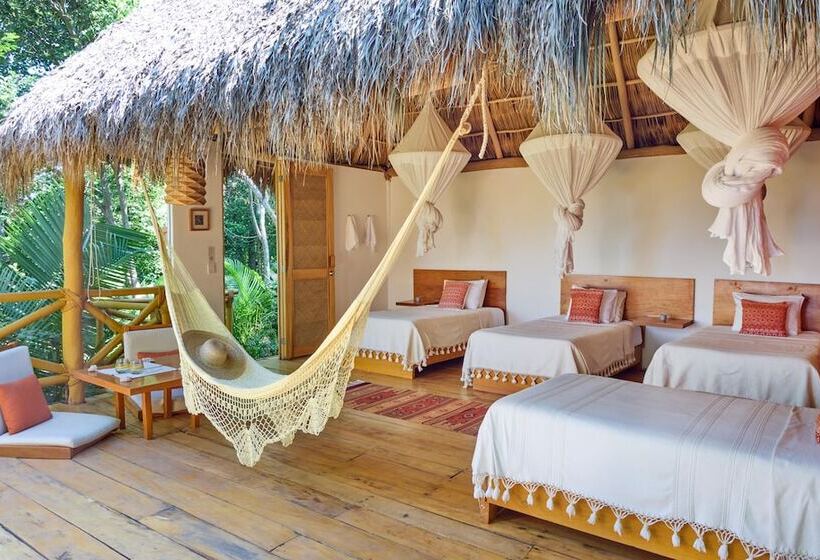 מיטה בחדר משותף, Xinalani Retreat Mexico