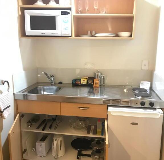 إستوديو قياسى, Harbour City Motor Inn & Conference