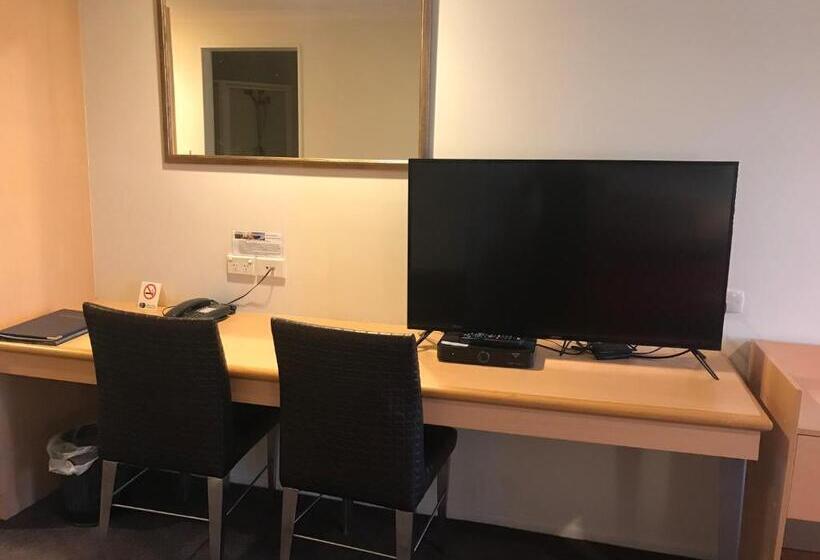 غرفة ديلوكس مزوَّدة بجاكوزي, Harbour City Motor Inn & Conference