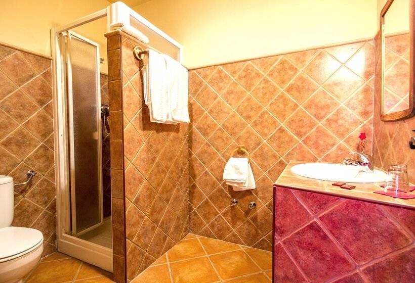 غرفة قياسية ثلاثية, Rural Sierra Tejeda