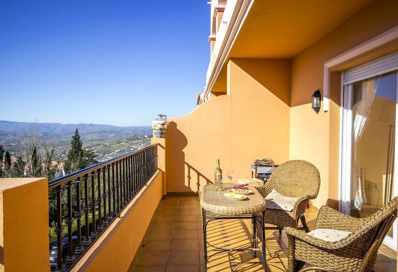 غرفة قياسية ثلاثية, Rural Sierra Tejeda