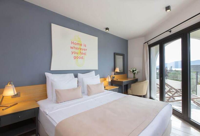 海景标准间带阳台, Senses Hotel   Adults Only