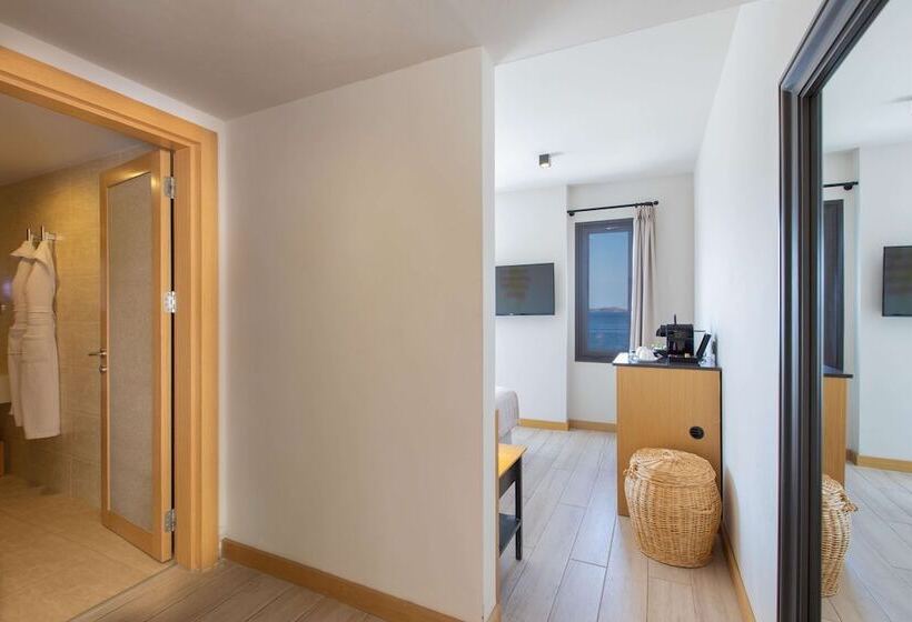 海景标准间带阳台, Senses Hotel   Adults Only